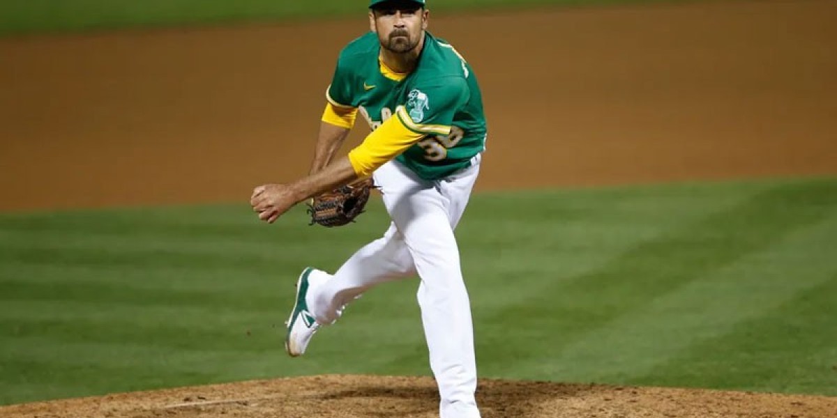 Luis Medina, A's appearance to come back on course against Red Sox